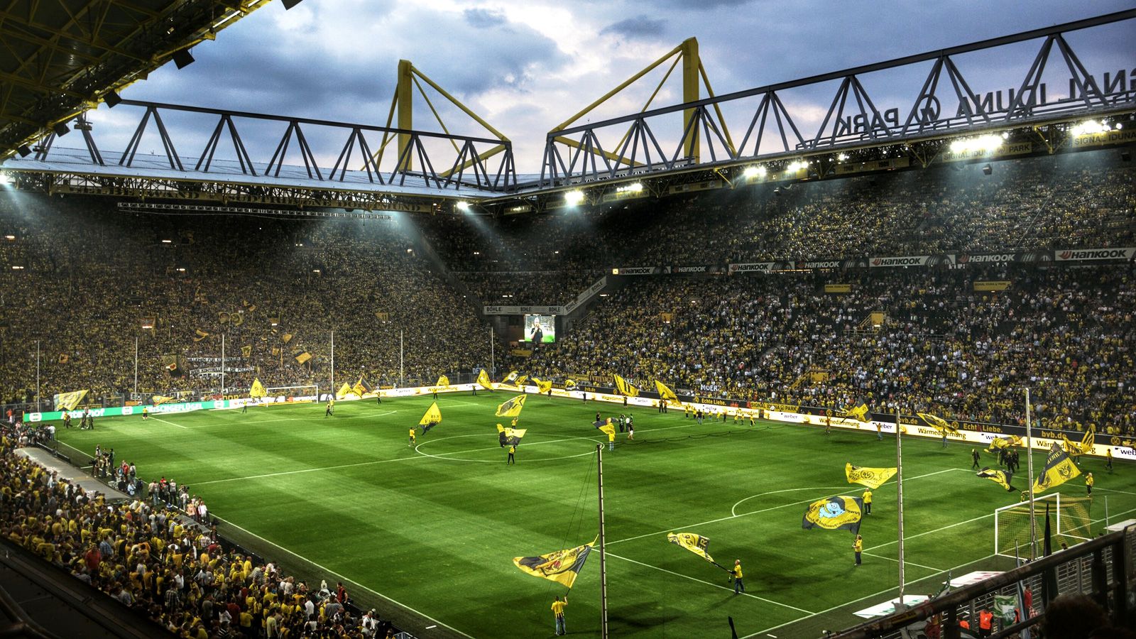 dortmund-vol-stadion-voetbaltix